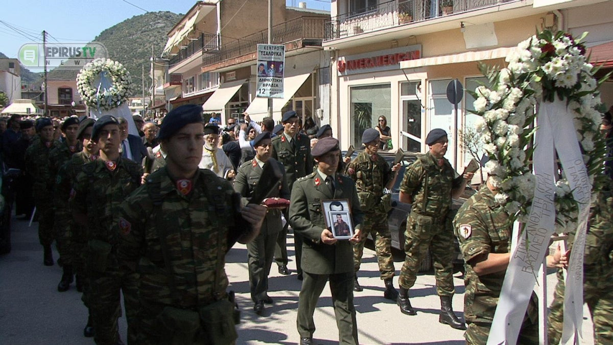 Απέραντη συγκίνηση! Επέστρεψαν στις πατρίδες τους οι ήρωες της Κύπρου (εικόνες, βίντεο)